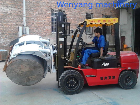China 2T-2.7T Paper Roll Clamp For Forklift fornecedor