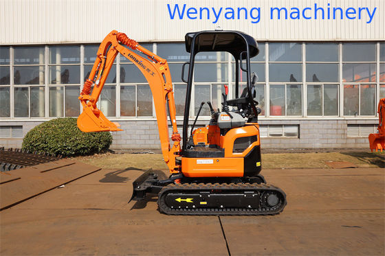 China Mini escavadeira hidráulica China Lonking CDM6016 motor Kubota, com peso operacional de 1700kg fornecedor