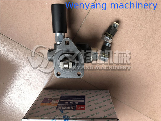 China YUCHAI motor autêntico YC6J125Z-T20 bomba de óleo de alimentação 330-1111140-179 fornecedor