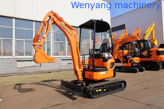 Mini escavadeira hidráulica China Lonking CDM6016 motor Kubota, com peso operacional de 1700kg fornecedor